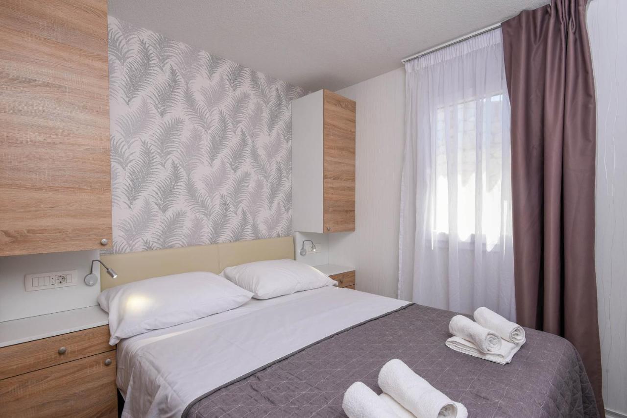 Larisa Hotel โอเรบิก ภายนอก รูปภาพ